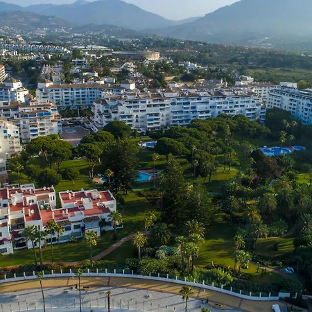 Banus - Lily Playas Del Duque Banus